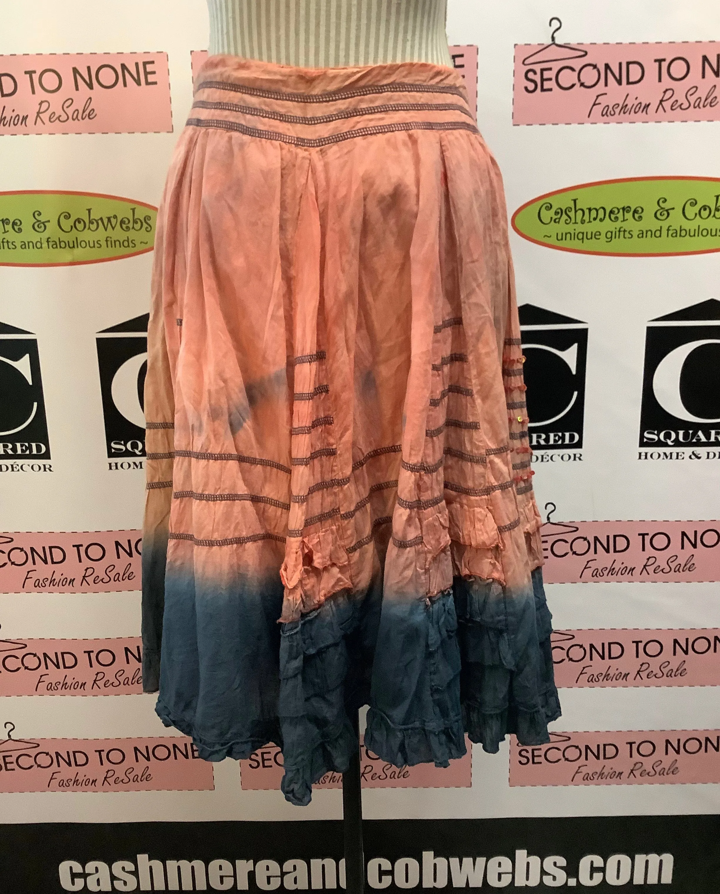 Chaundry Midi Skirt (size M)