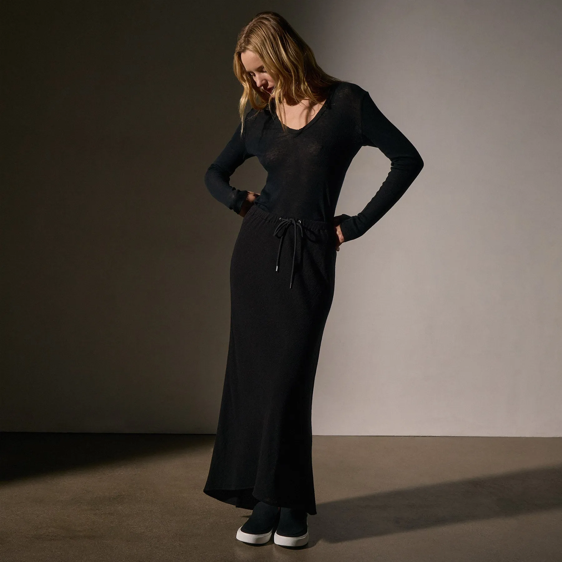 High Low Wool Blend Skirt - Black