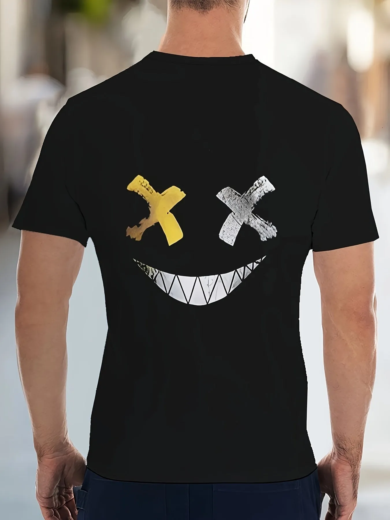 Men's Casual Round Neck T-shirt With Abstract Facial Pattern, And A Fitted Cut