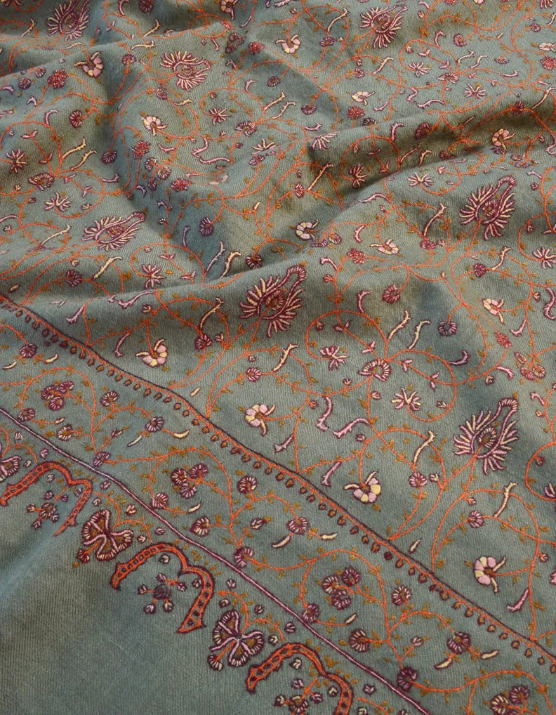 Natural Pashmina With Floral Sozni Work 5560