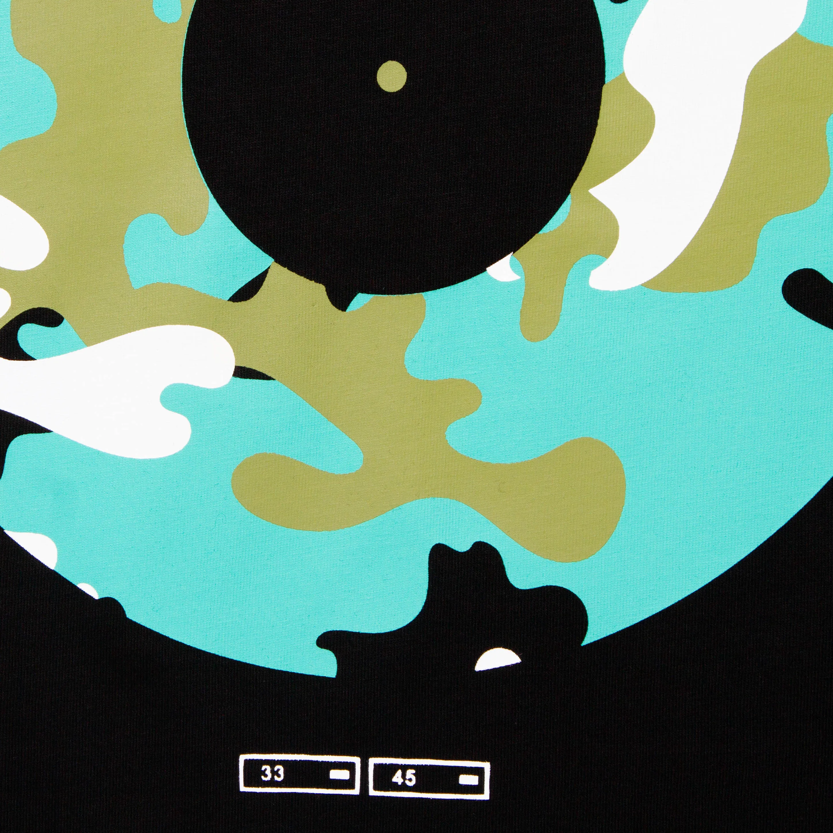 Vinyl Remixed Camo - Tshirt - Black